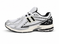 NEW BALANCE 1906R